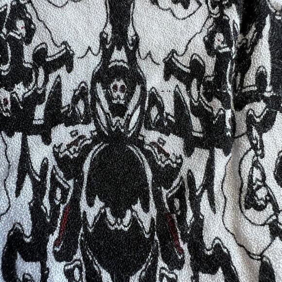 Skulls & spiders, drawstring neck, elastic sleeves women’s top, women's size XS - Picture 7 of 12